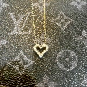 White Gold Diamond Heart Necklace